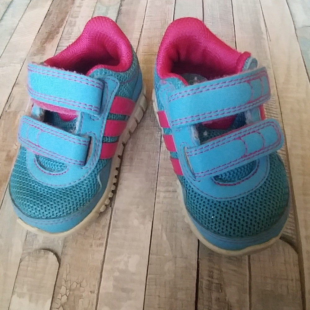 Adidas baby girl size 4 shoes